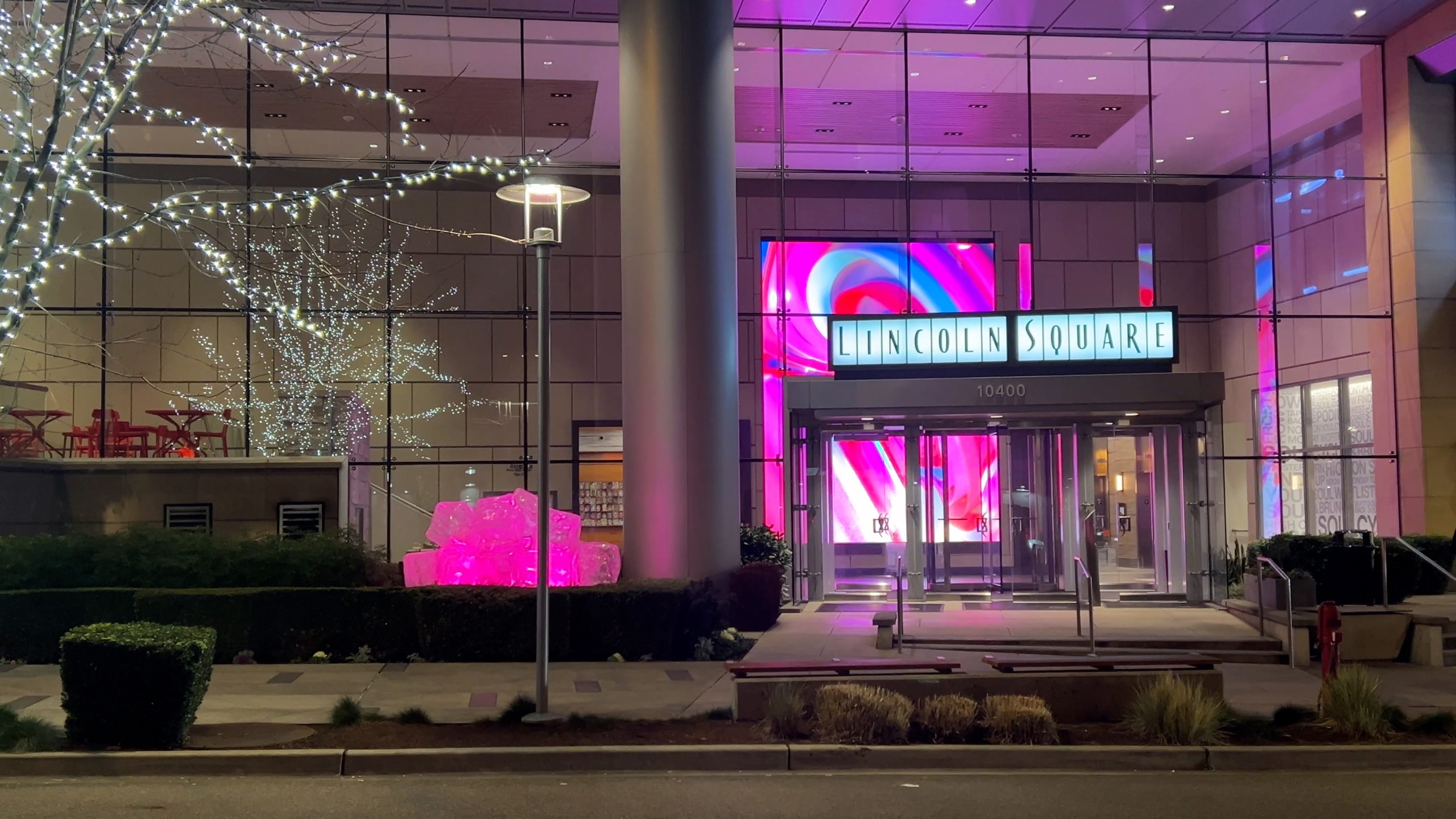 Lincoln Square _01